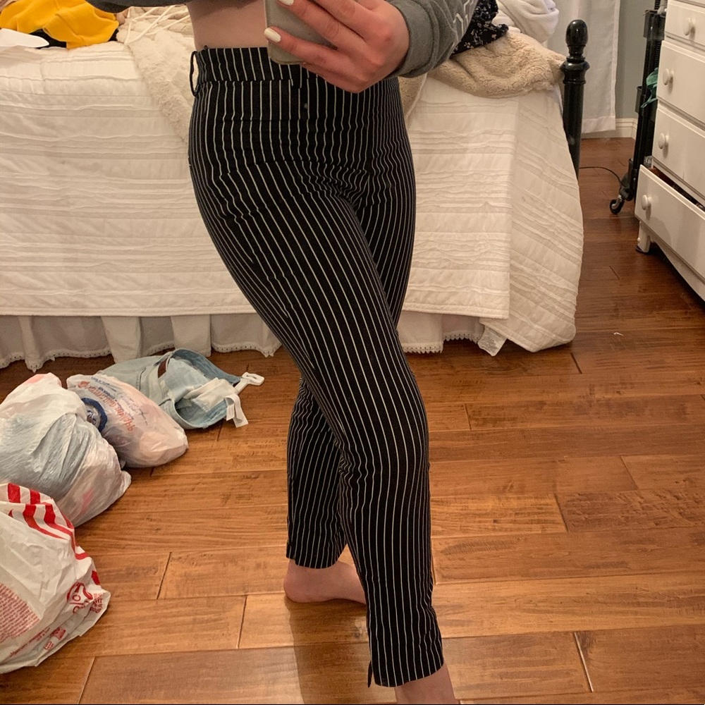 H&M striped Capri pants
